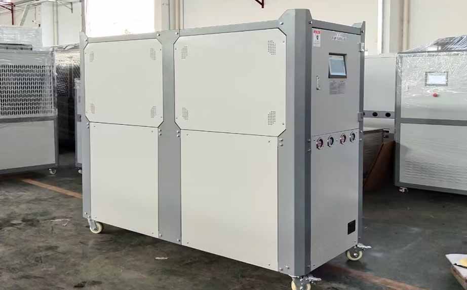 水冷式電鍍專(zhuān)用冷水機(jī)